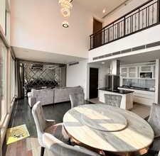 Penthouse Watermark Chaophraya River Condo floor 26-28 Pet friendly For rent Fully Furnished